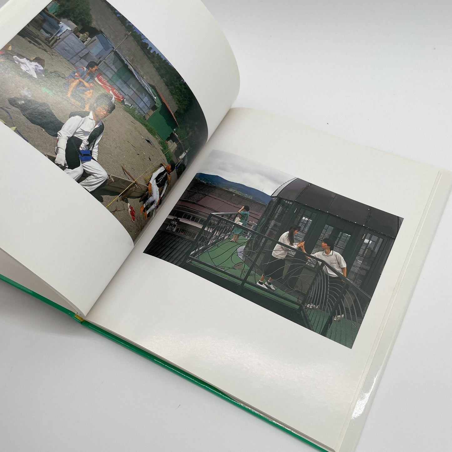 大西みつぐ　遠い夏〈ワイズ出版写真叢書11〉サイン入り - ワイズ出版 - 文福