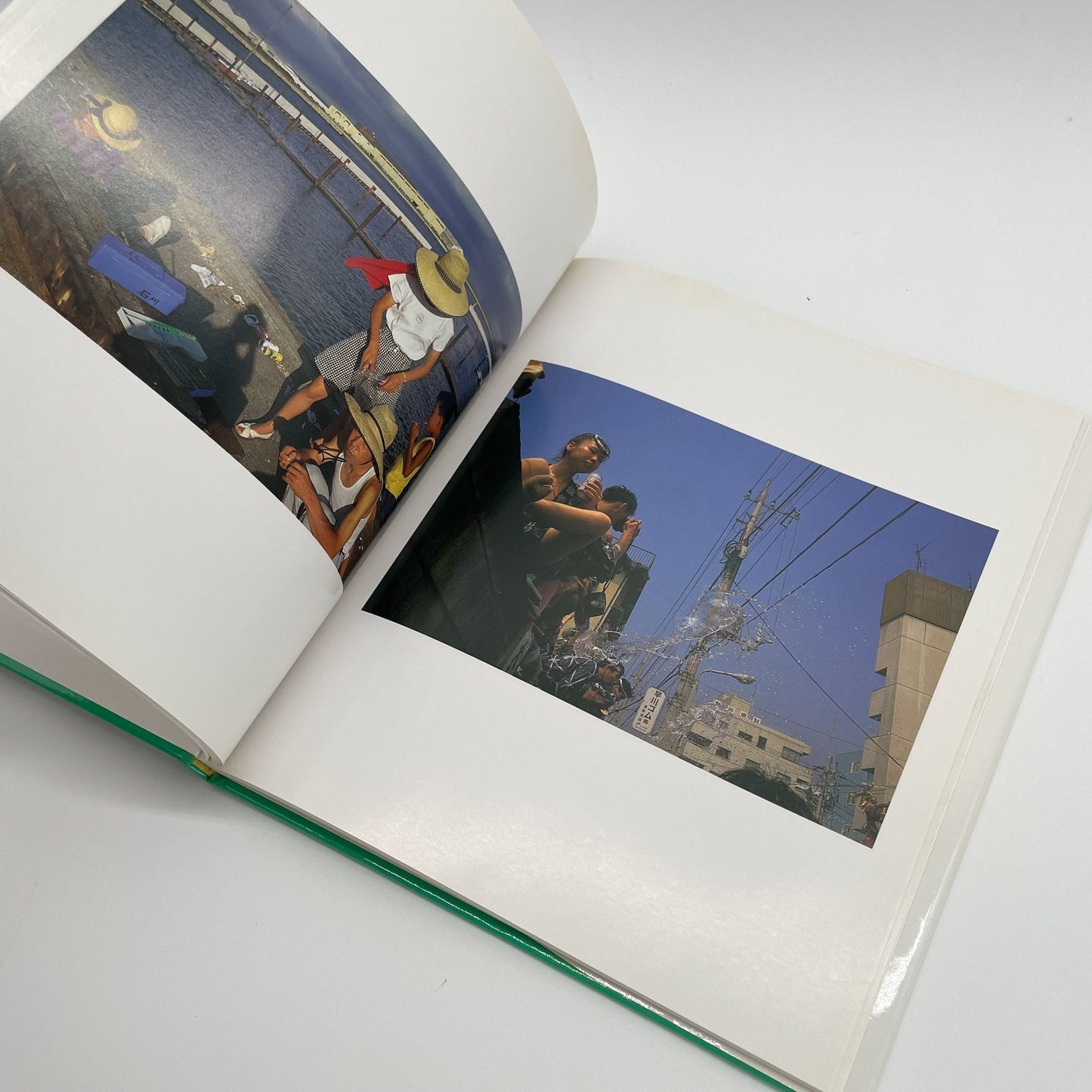 大西みつぐ　遠い夏〈ワイズ出版写真叢書11〉サイン入り - ワイズ出版 - 文福