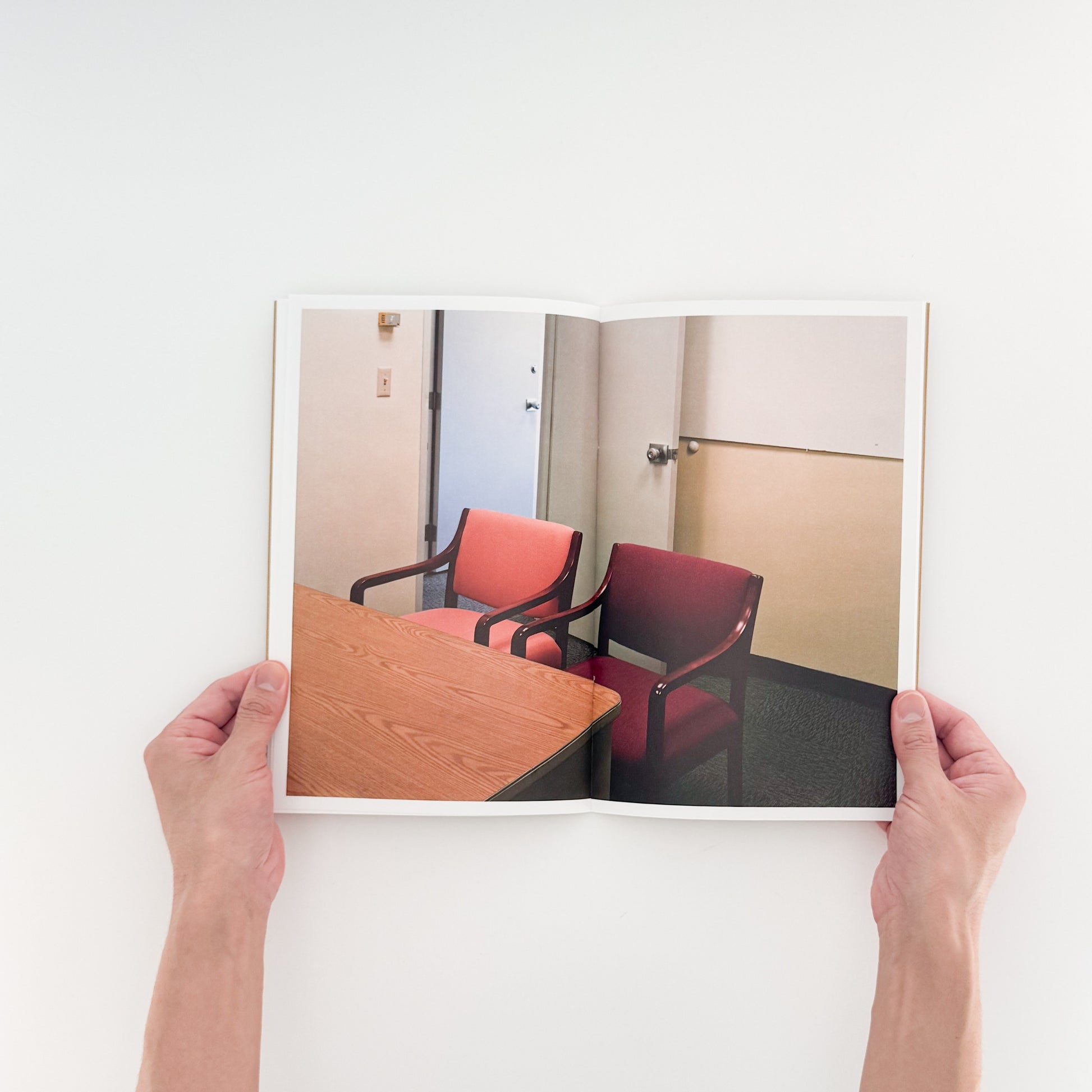 ラーシュ・トゥンビョルク写真集:  Lars Tunbjörk: Office / LA Office / LOOSE JOINTS - 文福　BUNBUKU