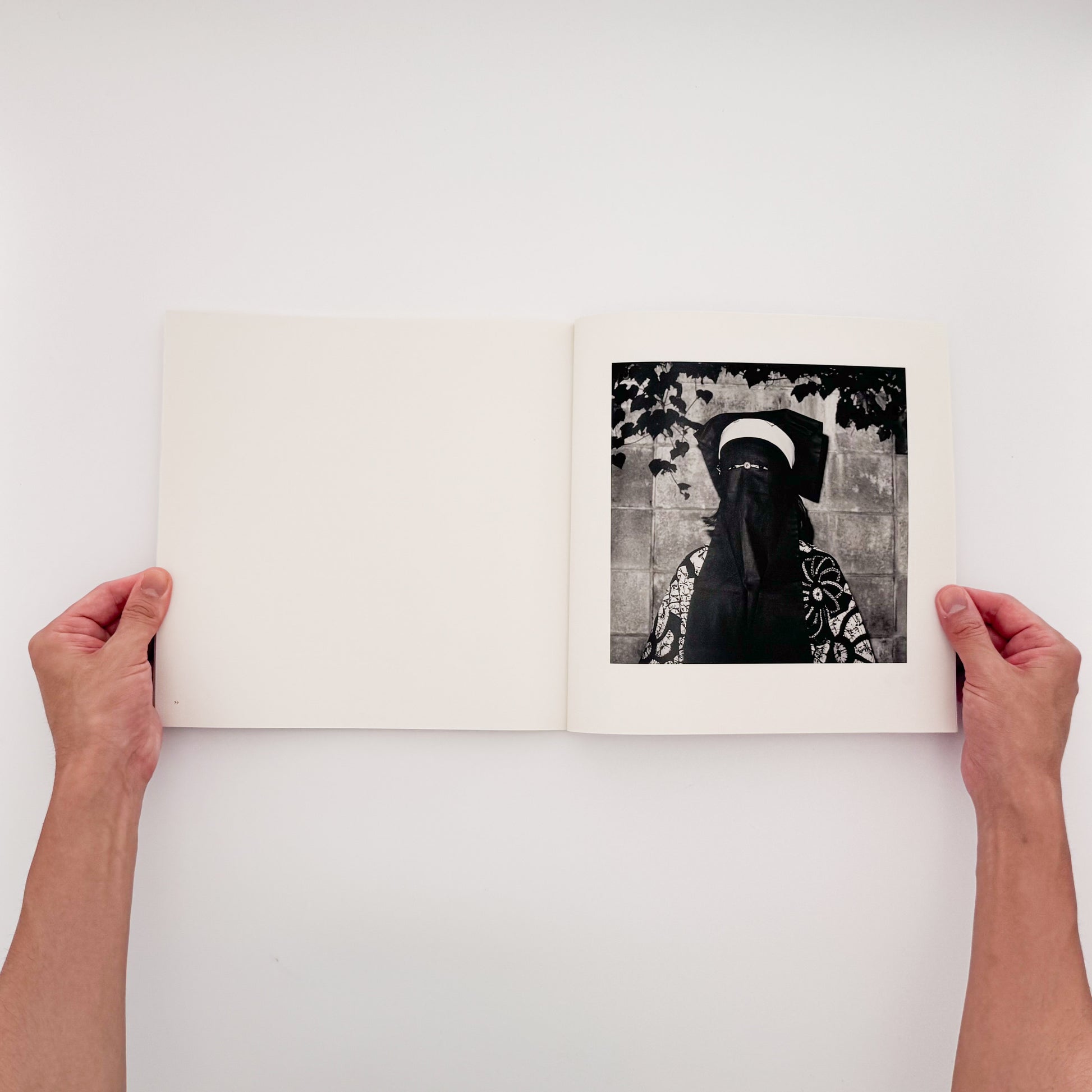 須田一政『風姿花伝』 / Issei Suda Exhibition Fushikaden　1970年代の日本各地の祭りや日常を撮影した代表作を再編集した展覧会カタログ