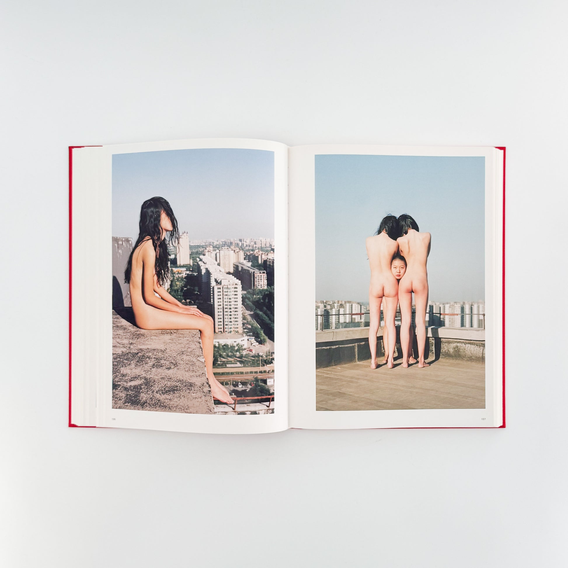 任 航 写真集  Ren HANG（レン・ハン）　 / TASCHEN (2017)