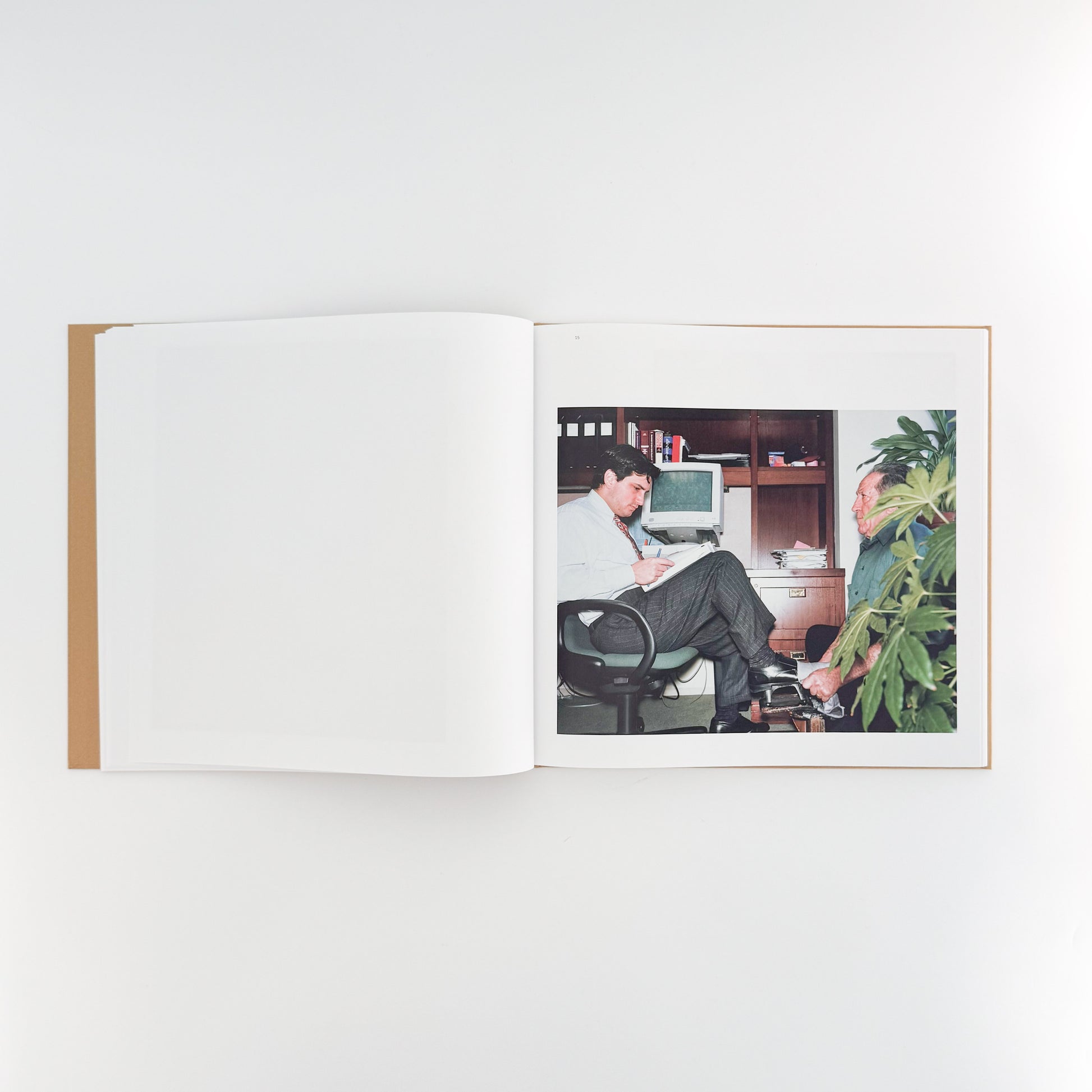 ラーシュ・トゥンビョルク写真集:  Lars Tunbjörk: Office / LA Office / LOOSE JOINTS - 文福　BUNBUKU