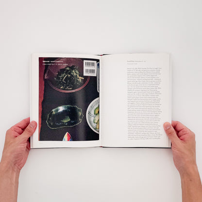 荒木経惟 / ARAKI Nobuyoshi『The Banquet』1993年刊行の写真集『食事』を全ページ複写収録したErrata Editions Books on Books #15