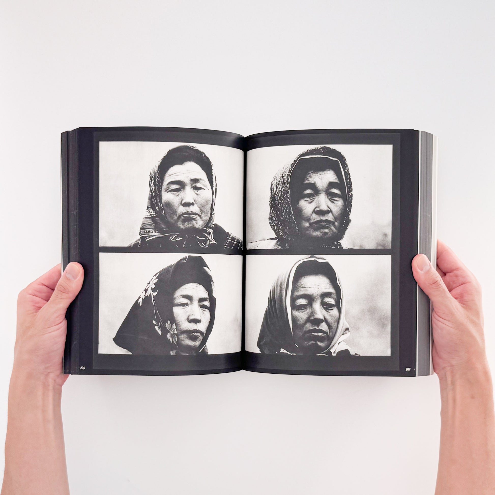 PROVOKE プロヴォーク: Between Protest and Performance - Photography in Japan 1960/1975、Steidl刊行の戦後日本写真展覧会図録