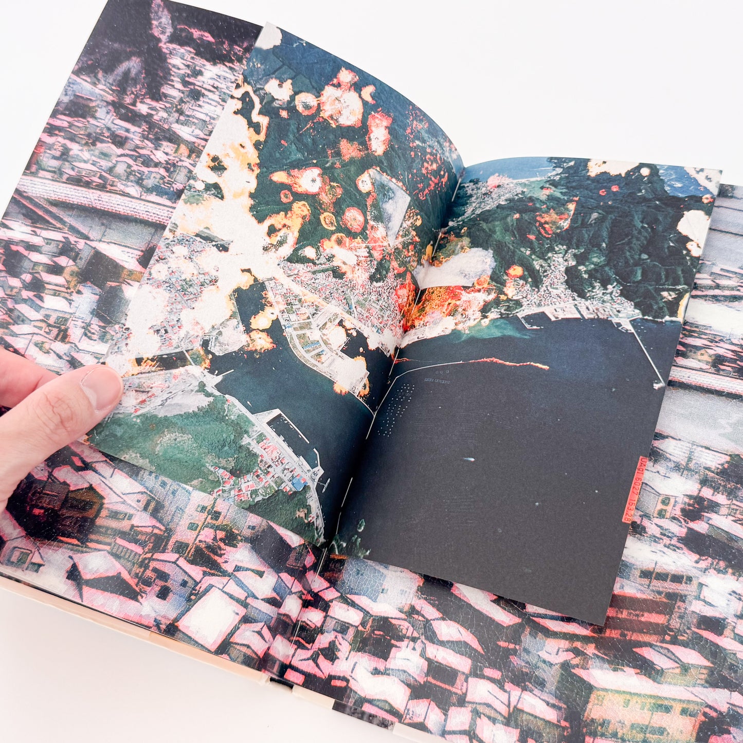 アレハンドロ・チャスキールバーグ写真集　Alejandro CHASKIELBERG:  OTSUCHI FUTURE MEMORIES : 大槌 未来の記憶 / Editorial RM