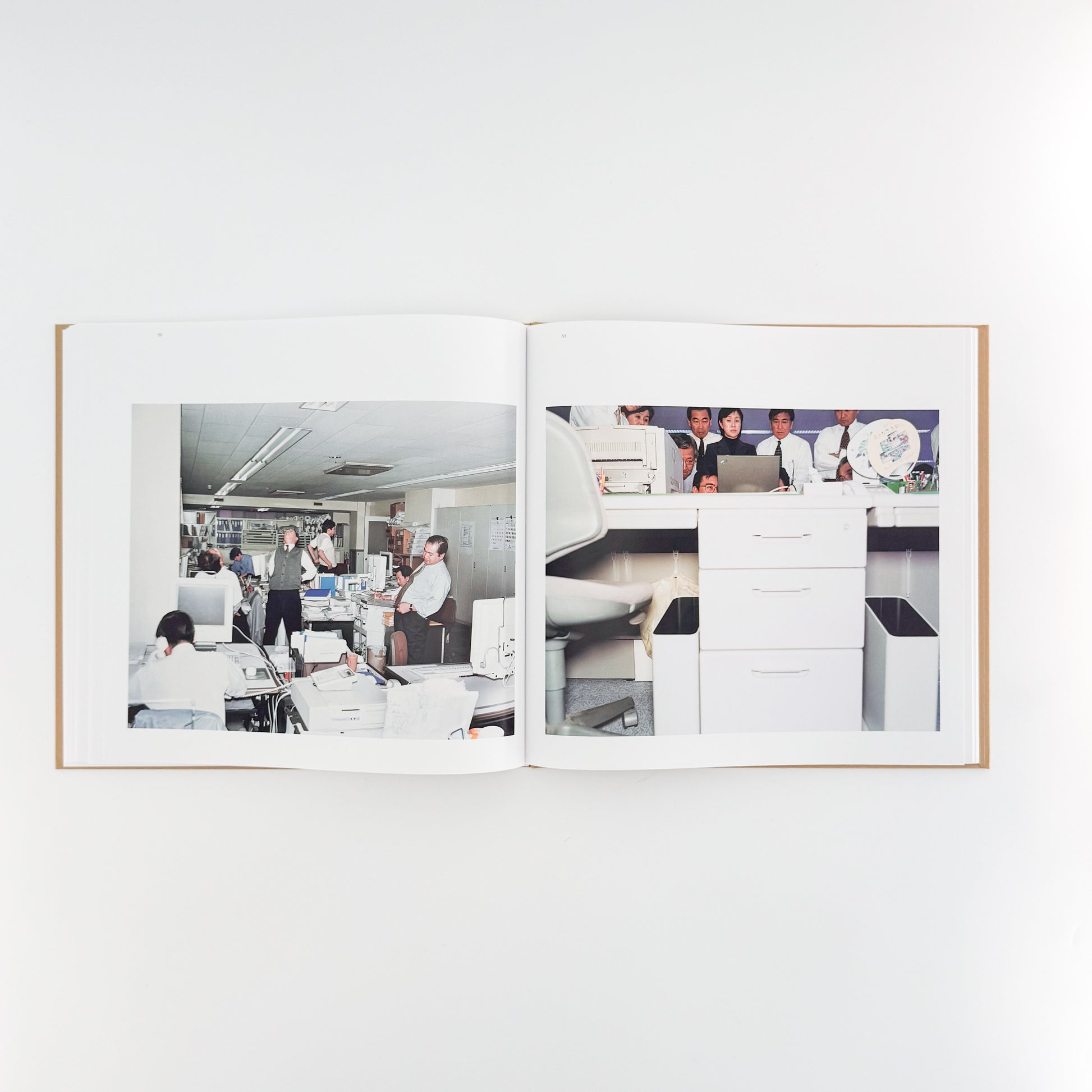 ラーシュ・トゥンビョルク写真集:  Lars Tunbjörk: Office / LA Office / LOOSE JOINTS - 文福　BUNBUKU