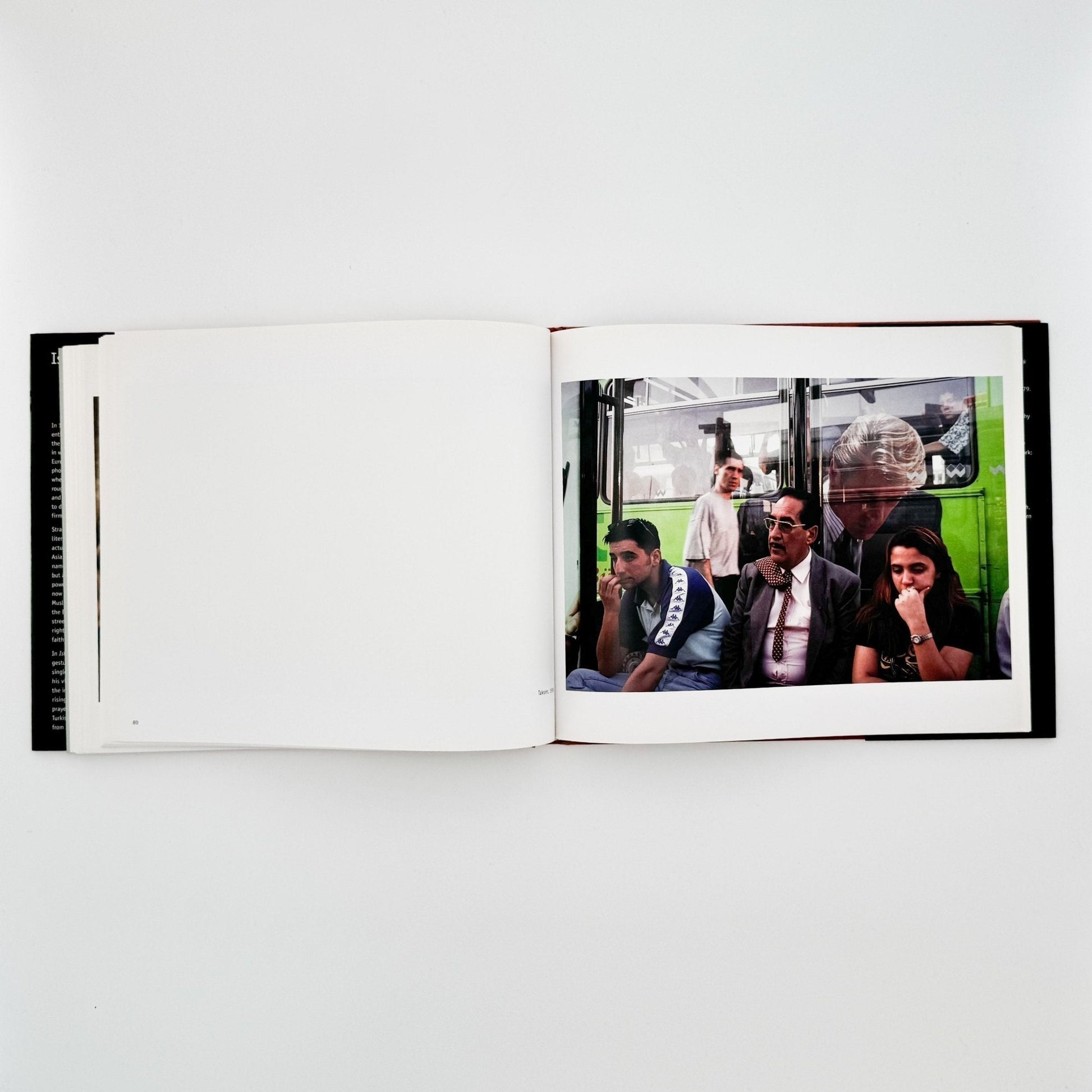 (英文）アレックス・ウェブ　Alex Webb: Istanbul City of a Hundred Names - Aperture - 文福