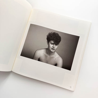 ライアン・マッギンレー展　BODY LOUD ! - 東京オペラシティ文化財団 - 文福