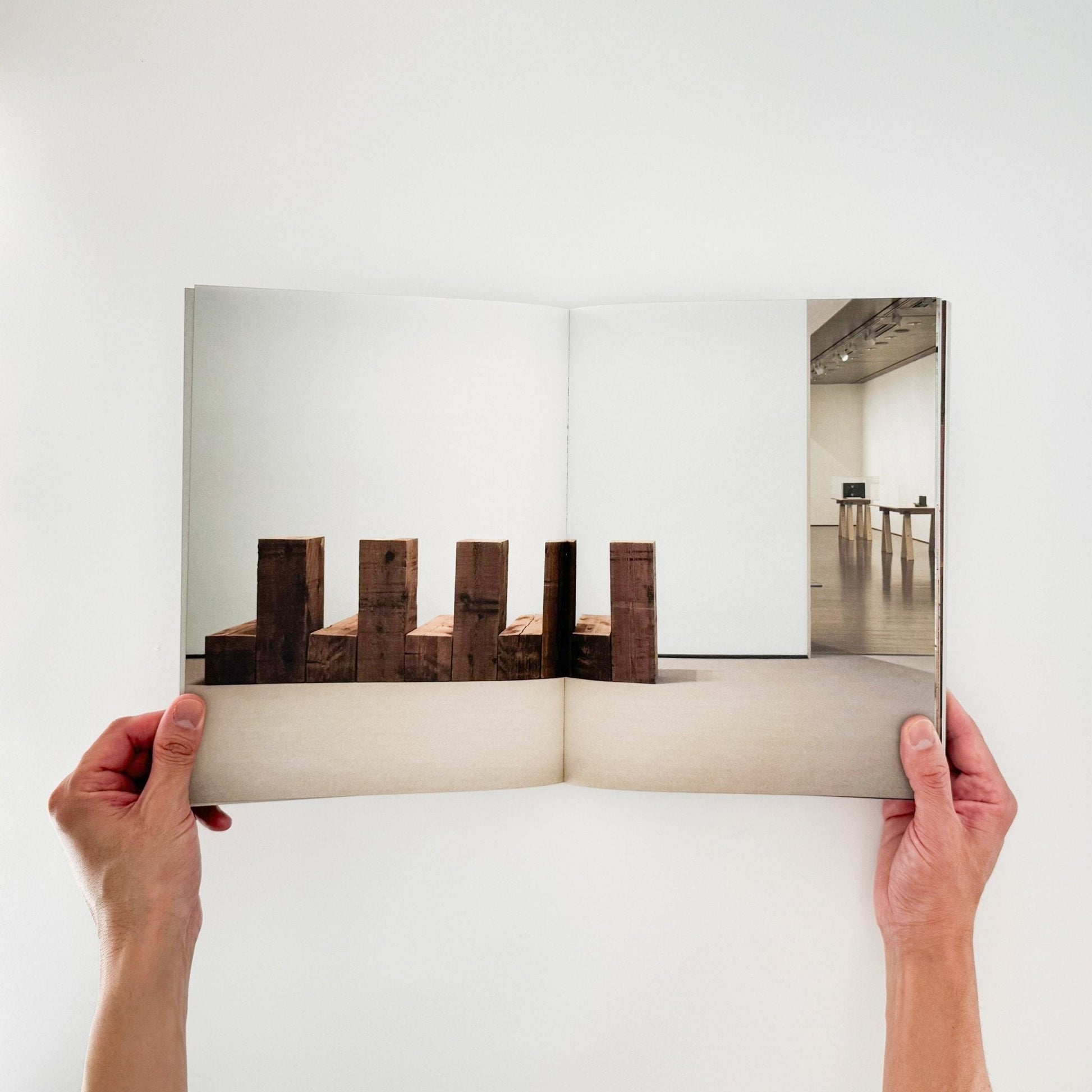 カール・アンドレ　CARL ANDRE: Between Sculpture and Poetry - torch press - 文福