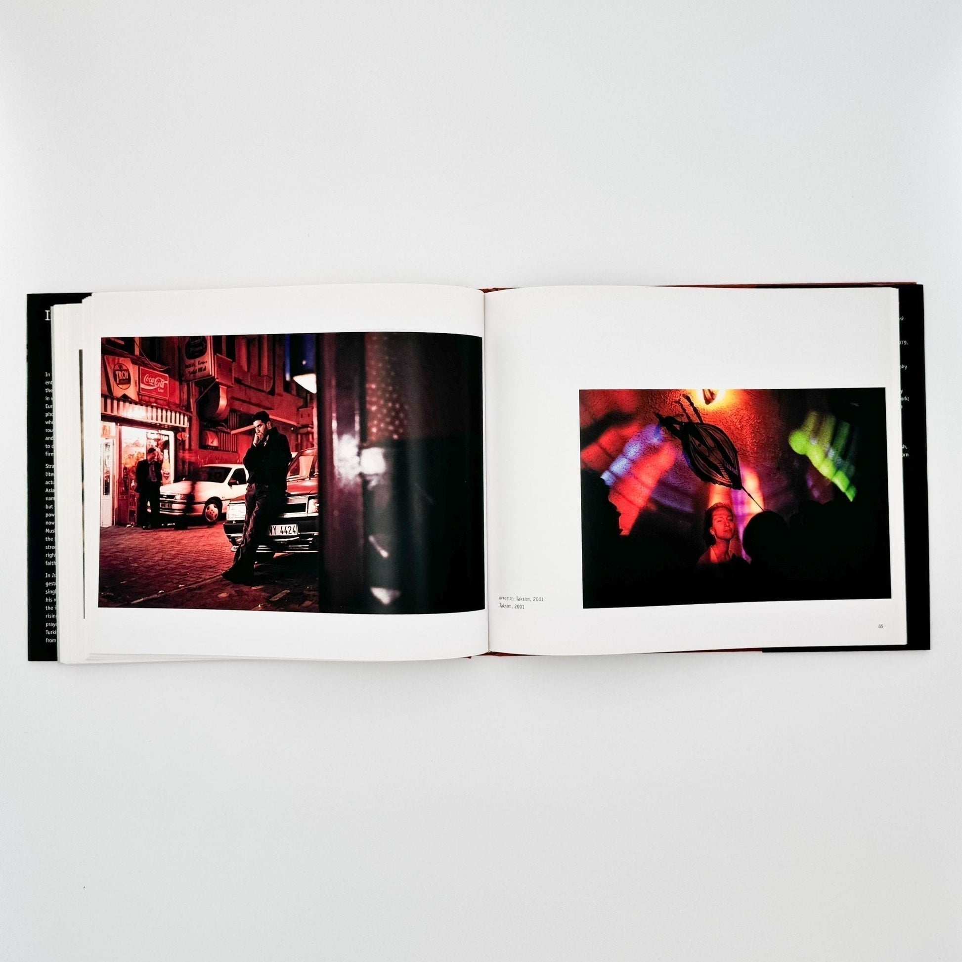 (英文）アレックス・ウェブ　Alex Webb: Istanbul City of a Hundred Names - Aperture - 文福