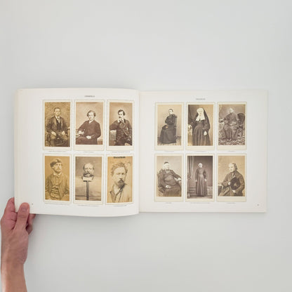 （仏文）アイデンティティ　IDENTITES, DE DISDERI AU PHOTOMATON - Centre National De La Photographie - 文福