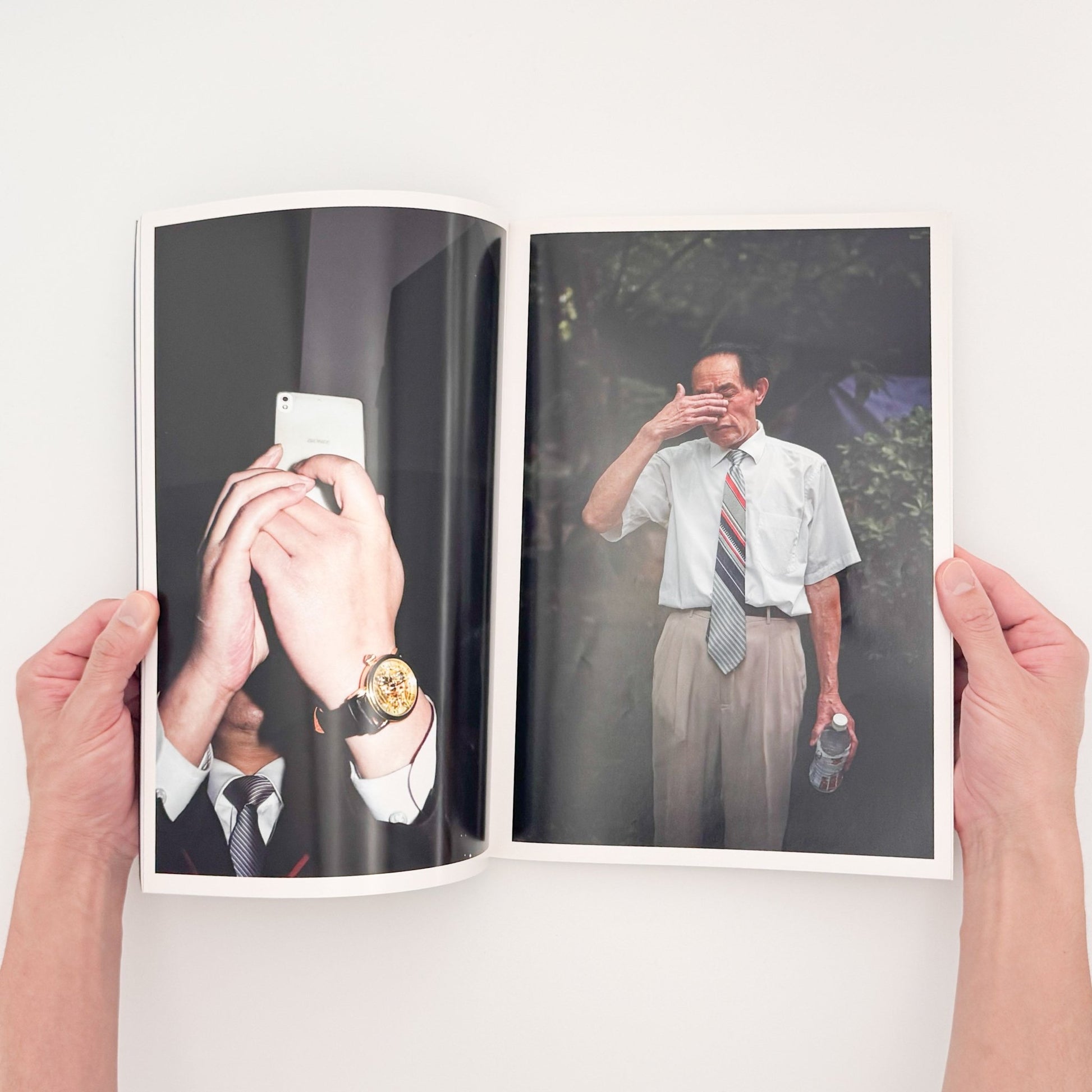 馮立　白夜 : White Night（サイン入り） - Jiazazhi Press - 文福