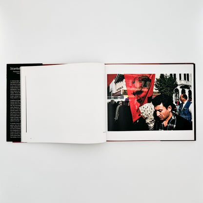 (英文）アレックス・ウェブ　Alex Webb: Istanbul City of a Hundred Names - Aperture - 文福